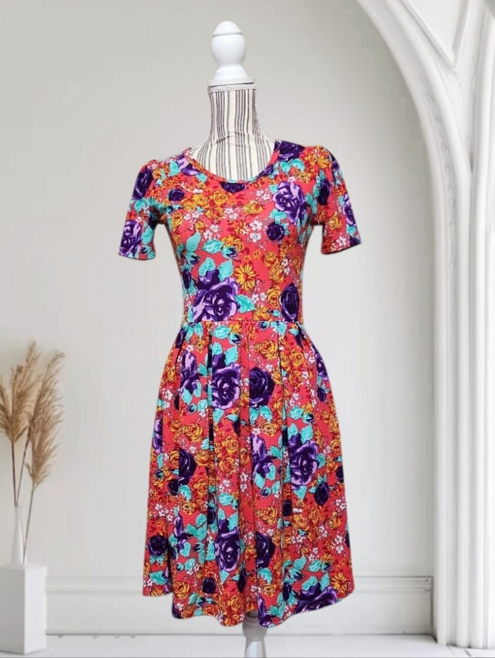 LuLaRoe Amelia Pleated Abstract Floral Multicolor Fit & Flare Midi Dress (S)